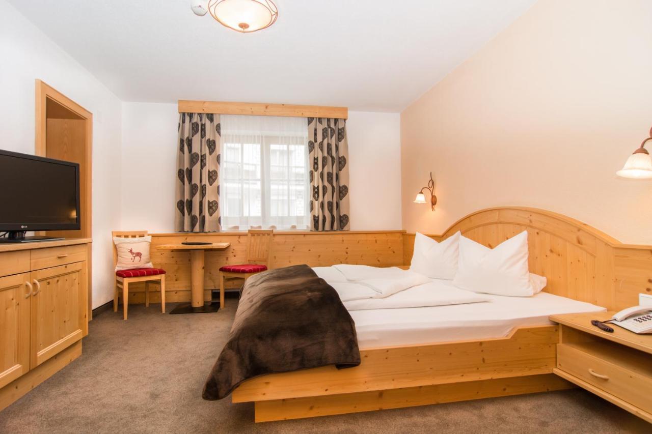 Hotel Montana Ischgl Esterno foto