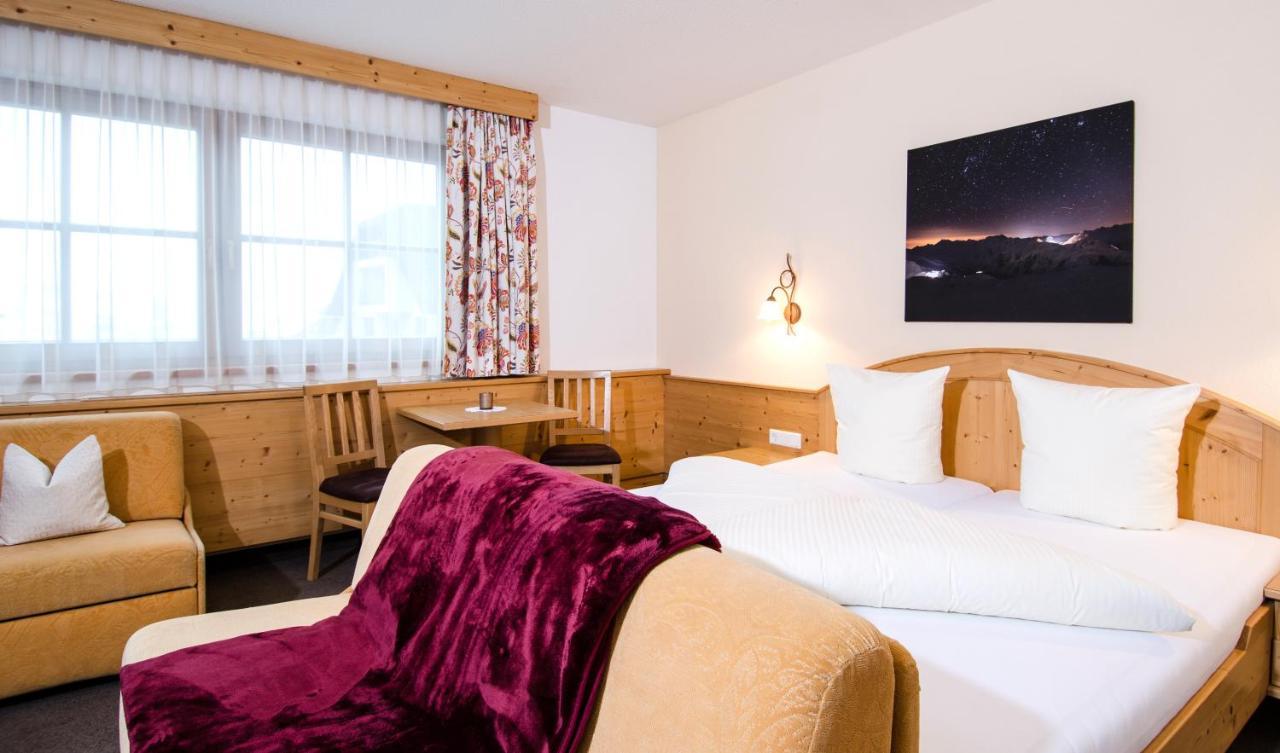 Hotel Montana Ischgl Esterno foto