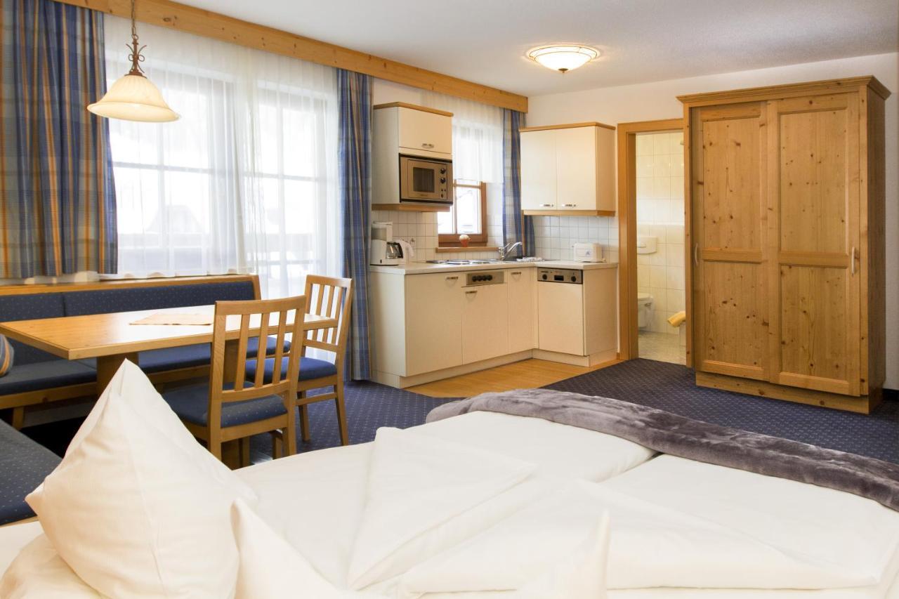 Hotel Montana Ischgl Esterno foto